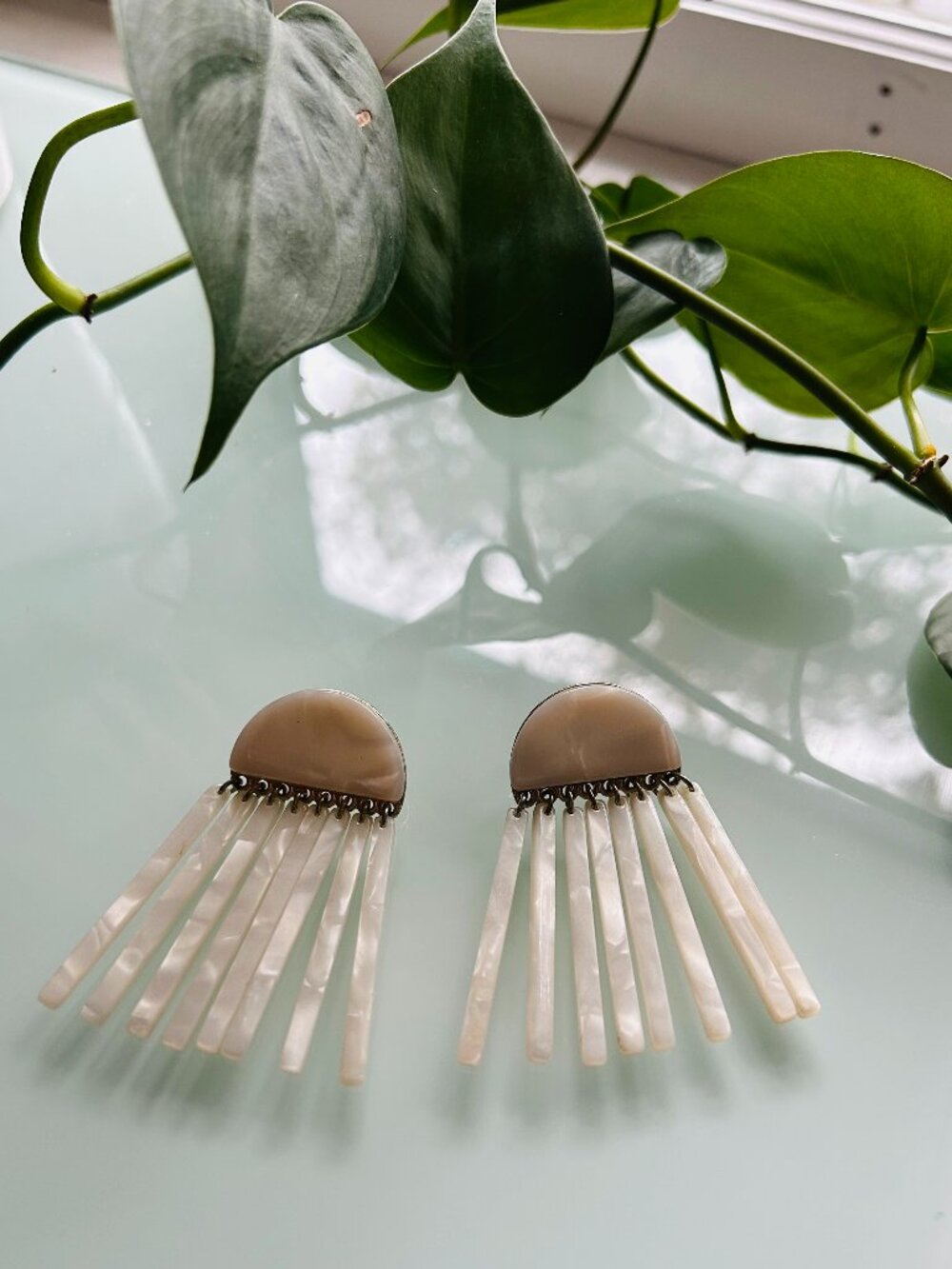 Kendra Scott Opal Shell Earings